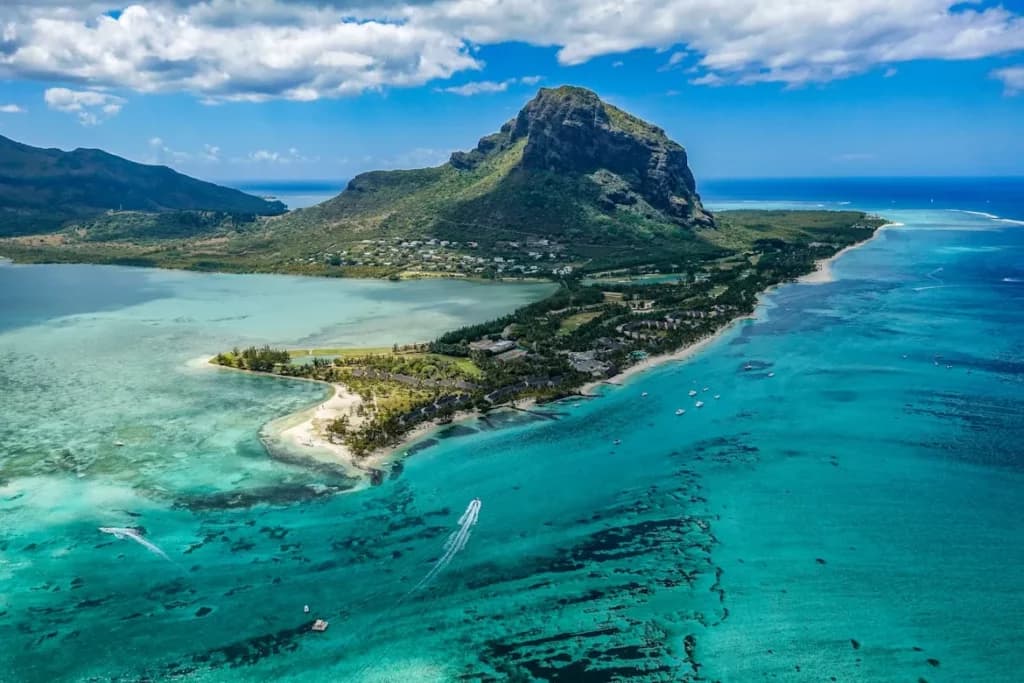 Immigration to Mauritius: Moving to Mauritius from South Africa