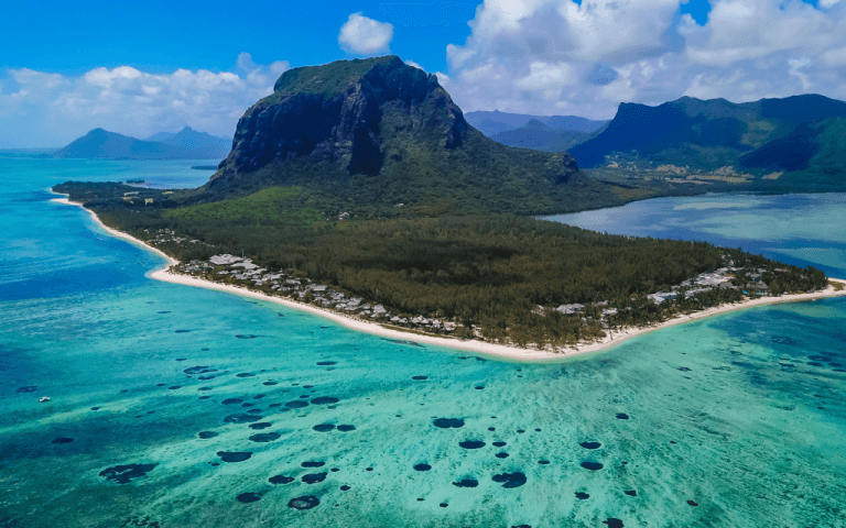 Our simple Guide to Residency and Permits in Mauritius